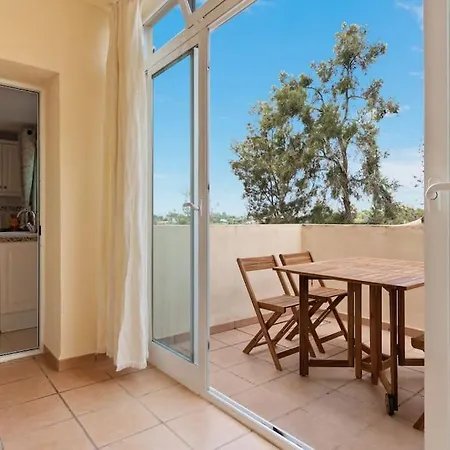 Appartement Awesome 3 Bedroom Apart. W/ 4 Terraces, Pool & Parking